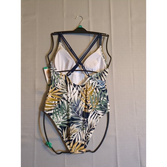 NWT Hurley Swimsuit X-Large  One-Piece Swimwear XL UPF 50+ Leaves Botanicals NEW - Picture 4 of 9